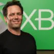 Bos Xbox Phil Spencer Kritik Strategi Port Pc Milik Playstation Halogame